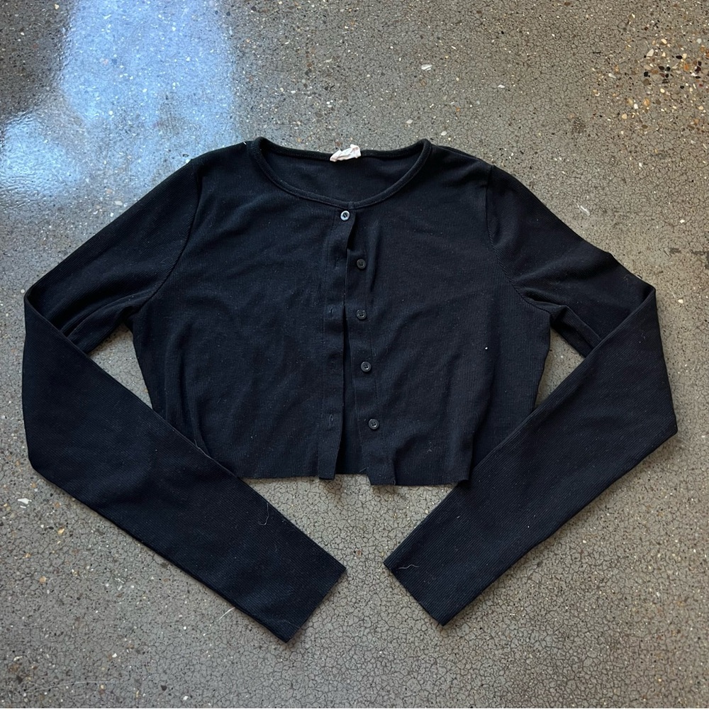 Black Cropped Cardigan